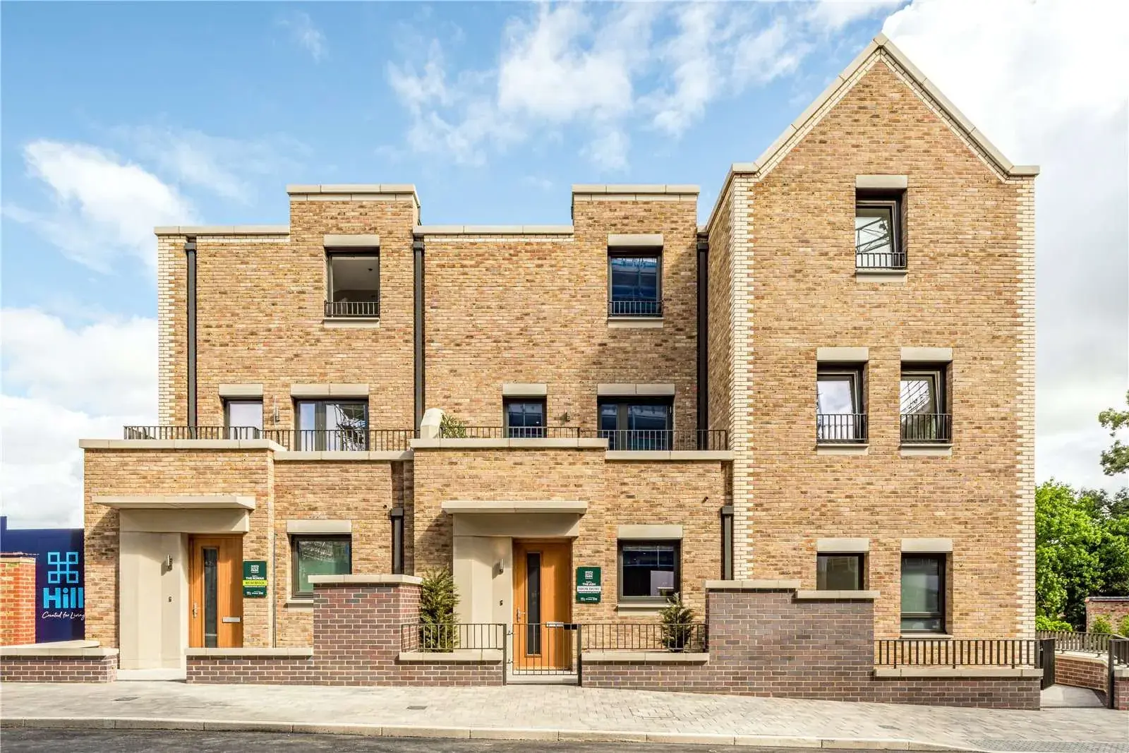 3 Bedroom House for Sale in Tottenham at North Gate Park — Tottenham