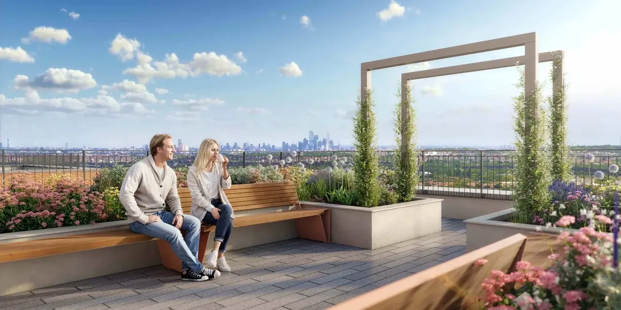 3 Bedroom Apartment for Sale in Sutton Garden Square — Sutton