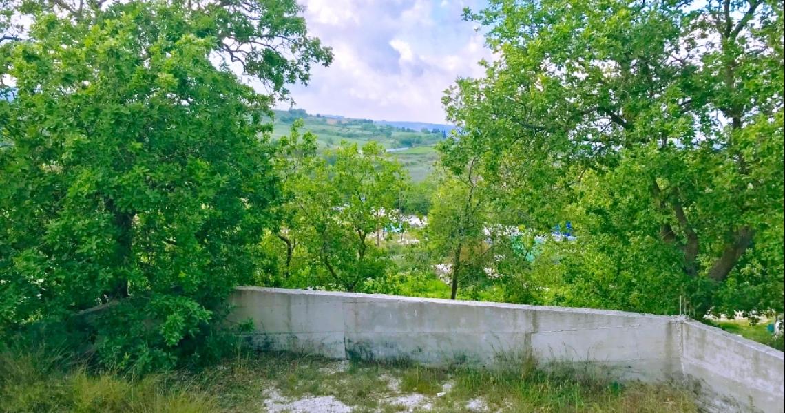 Large House skeleton and 4 plots for sale — photo 6