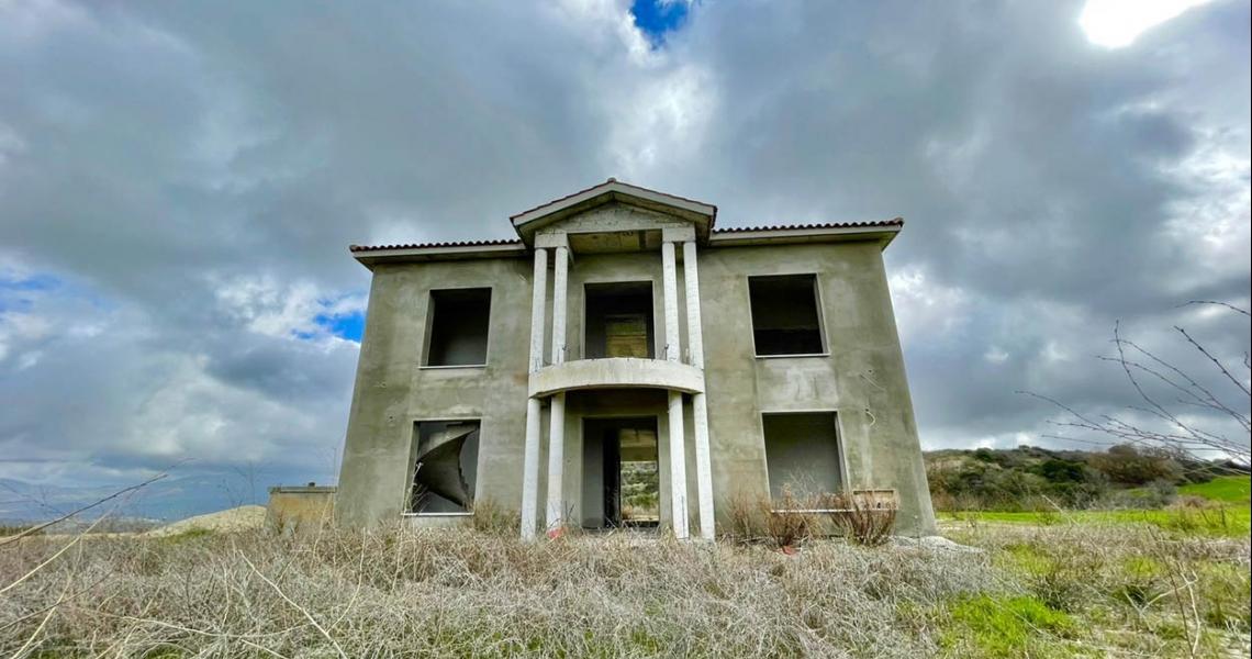 3-Bedroom Country mansion for completion — photo 2