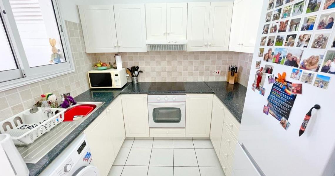 Large 3-Bedroom Family Home — photo 3