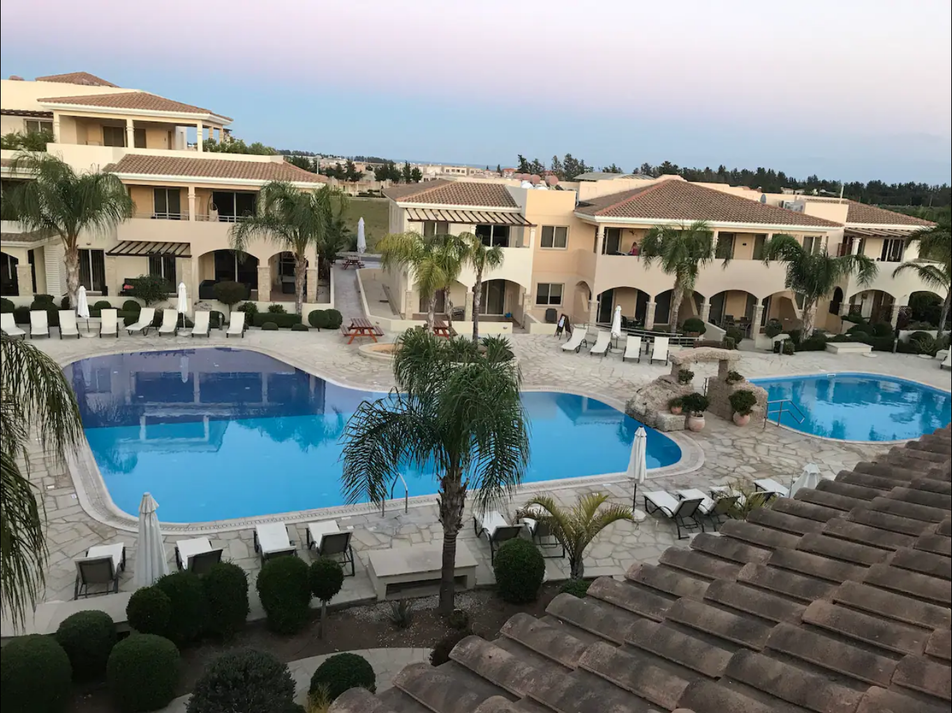 Luxury 3-Bedrooms Penthouse with Massive Verandas — photo 2