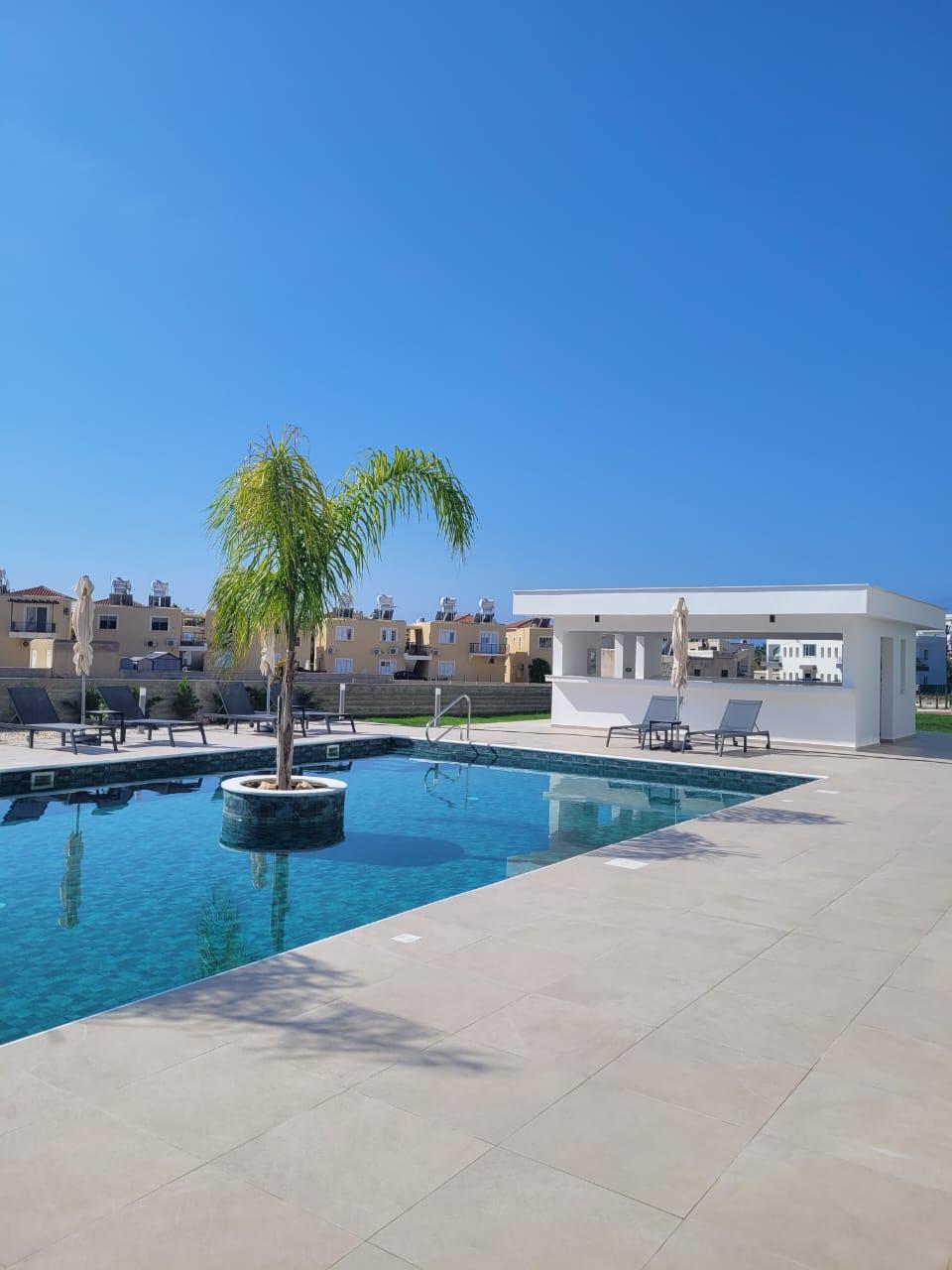 Stunning 1-Bedroom Apartment with Panoramic Sea Views — photo 4
