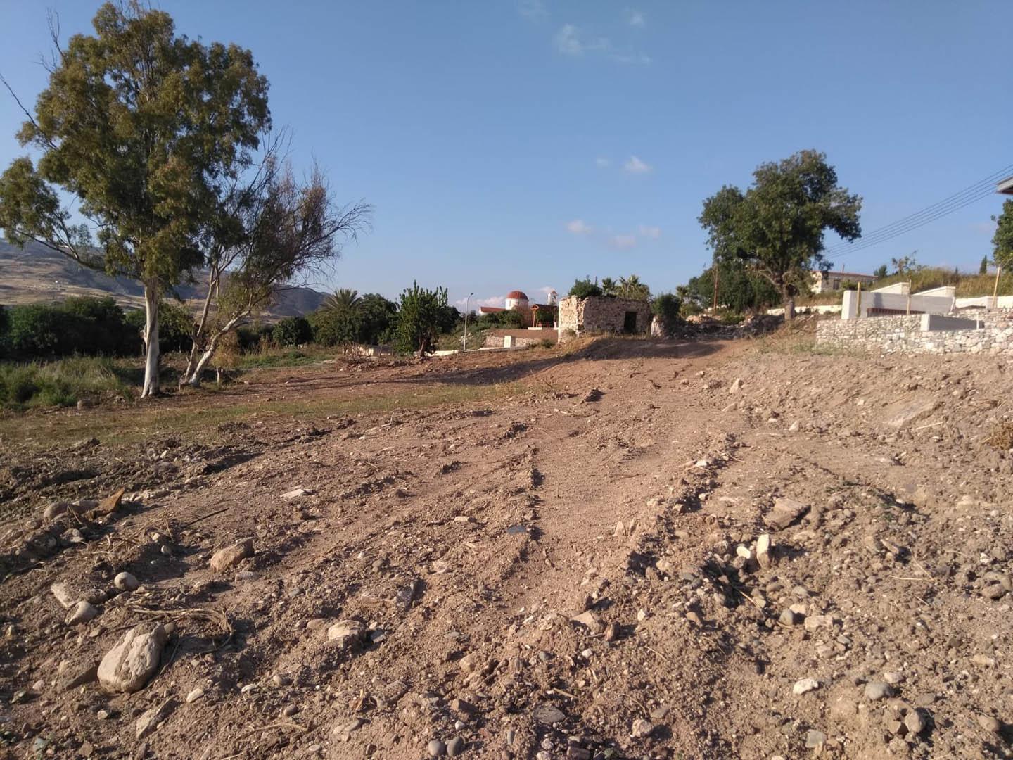 Ayia Varvara Fabulous Building plot for sale with stone house — photo 5