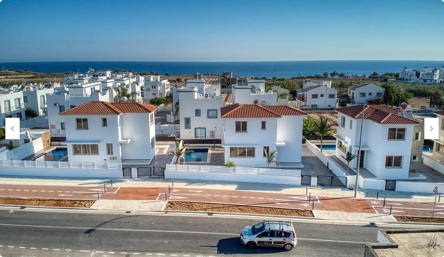 3-Bedroom Villa with a Private Pool and Sea Views — photo 6