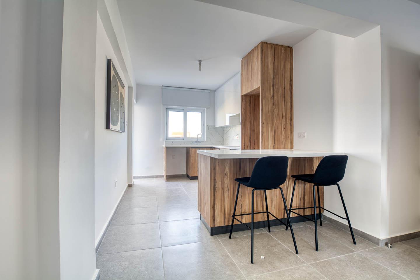 2-Bedroom Apartment with Exquisite Interior — photo 3