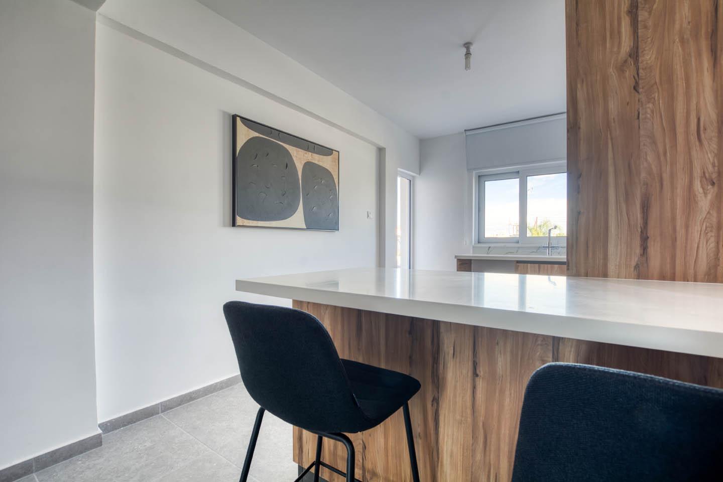 2-Bedroom Apartment with Exquisite Interior — photo 5