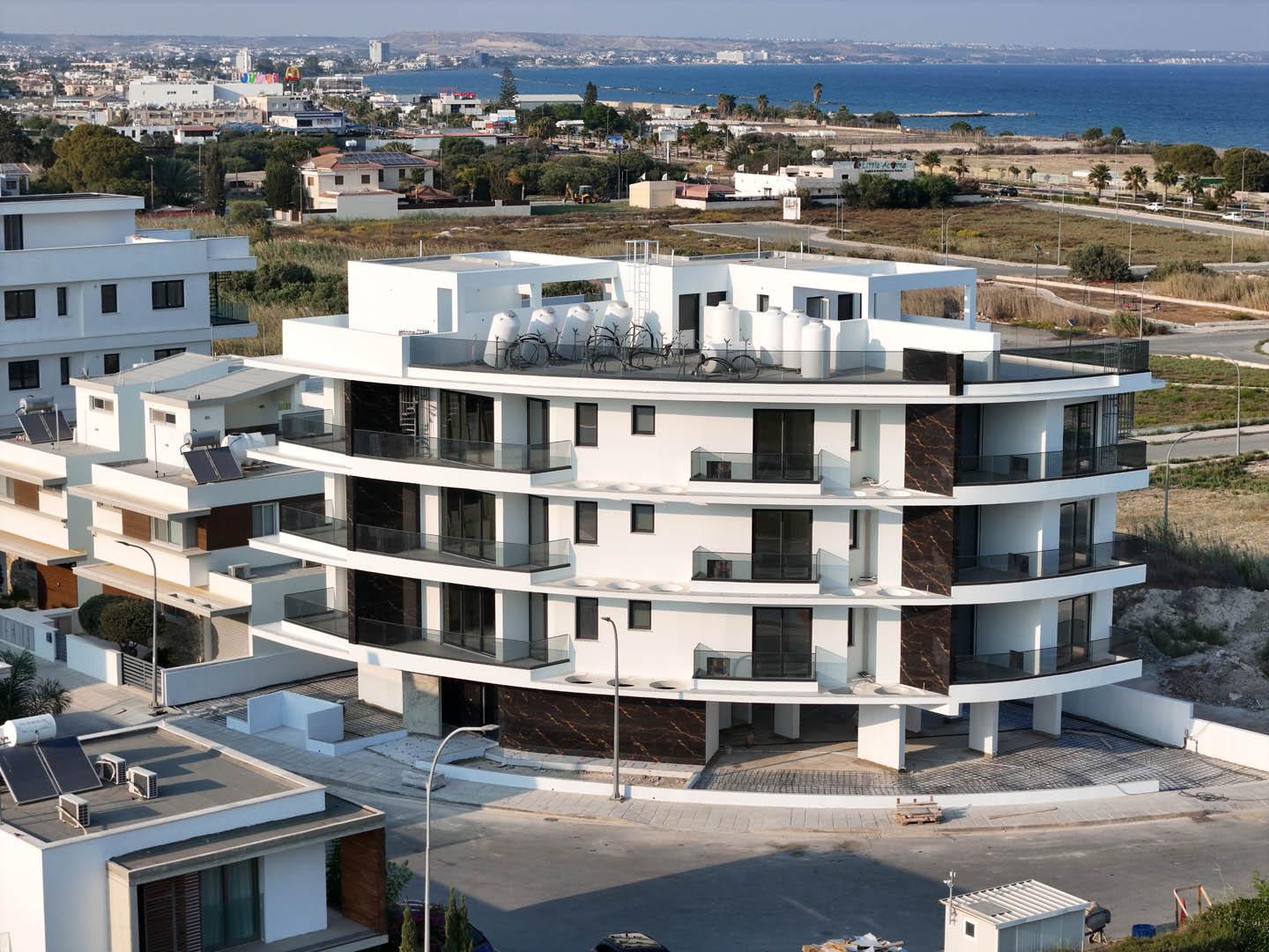 2-bedroom apartments, a few meters from the sea — photo 5