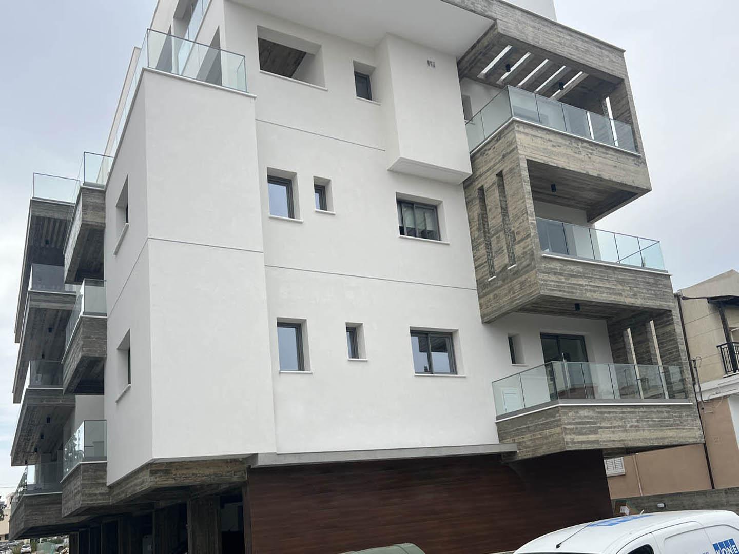 3-Bedroom Apartment close to sea and Mall in Prestige Complex — photo 2