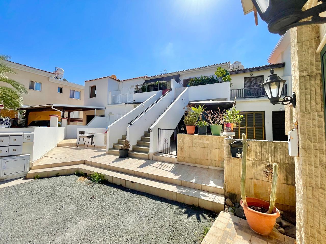 1-Bedroom Apartment — Terrace, Parking, BERESHKA, Elysium Hotel, Fixed Price. — Kato Paphos, Tombs Of Kings