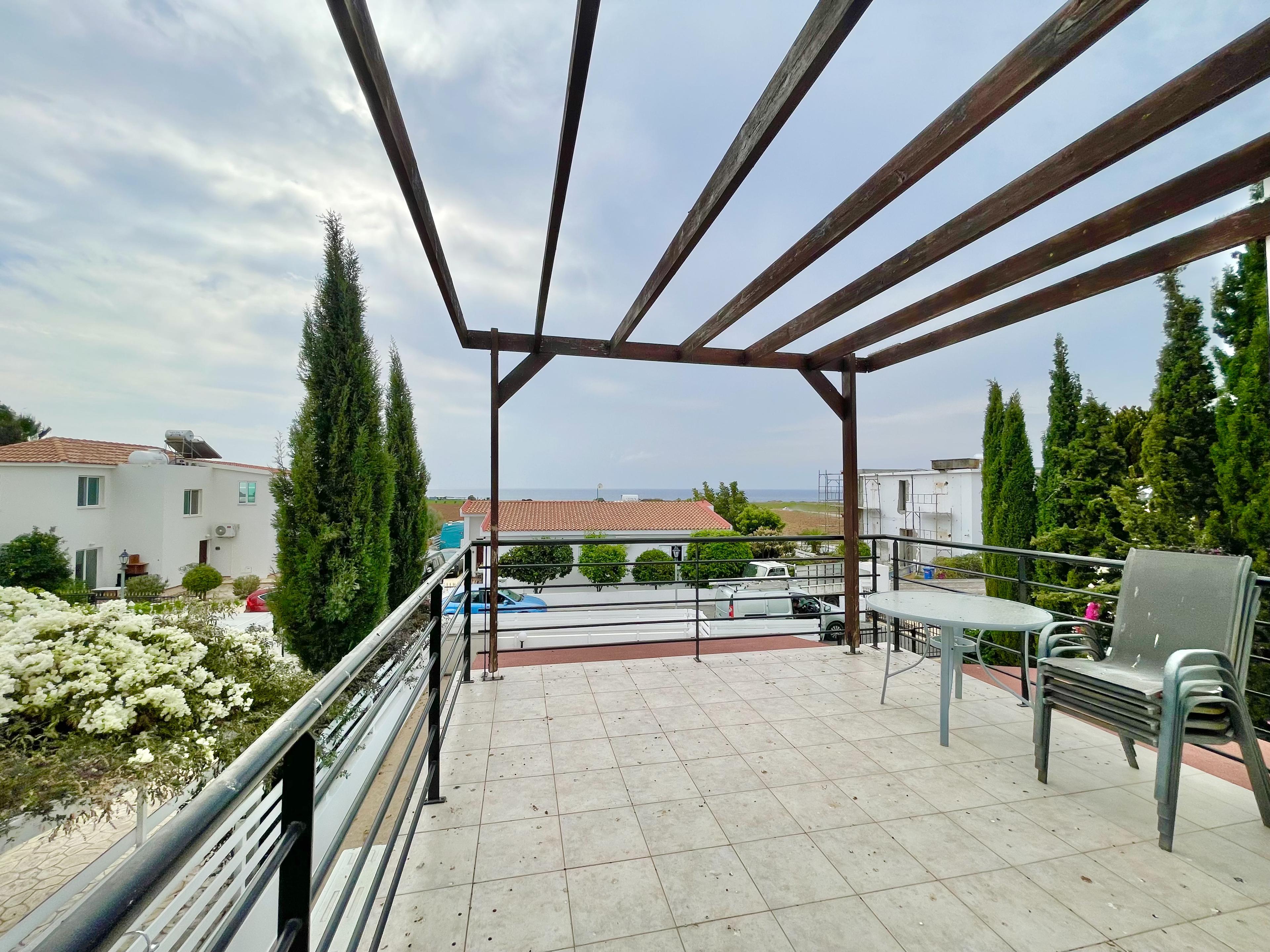 Spacious three bedroom villa very close to sea and beaches — photo 5