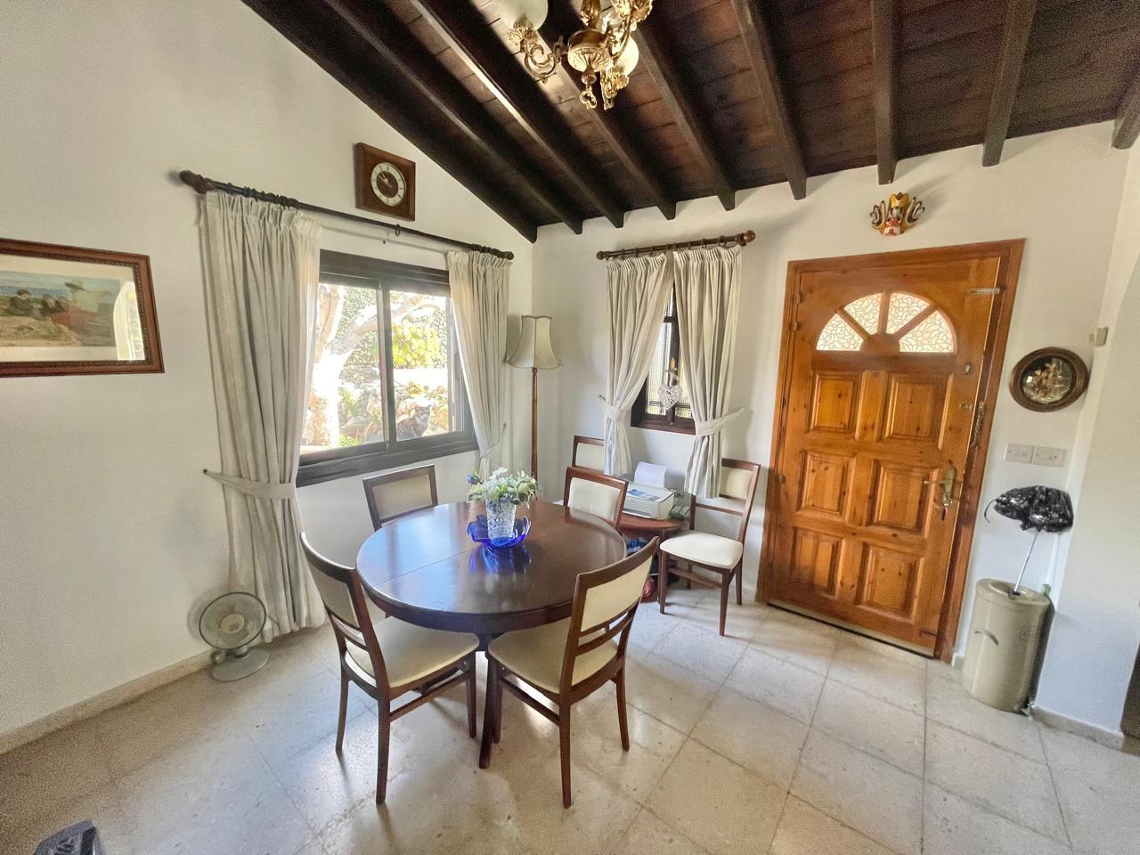 3-Bedroom Bungalow with Two Living Rooms TALA — photo 5