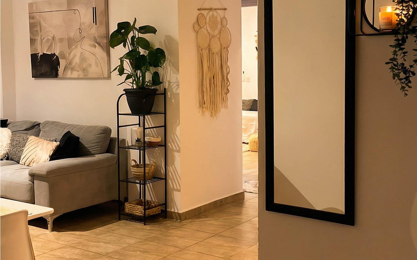2-Bedroom Apartment with Two Spacious Verandas - Fully Renovated — photo 6