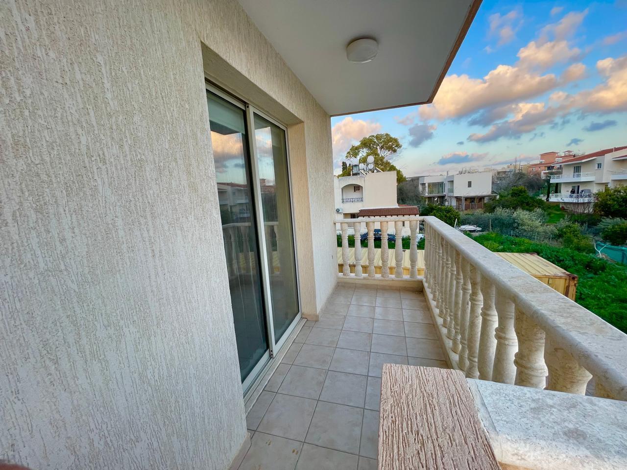 2-Bedroom Apartment with a Spacious Veranda in a Boutique Residential Building — photo 3