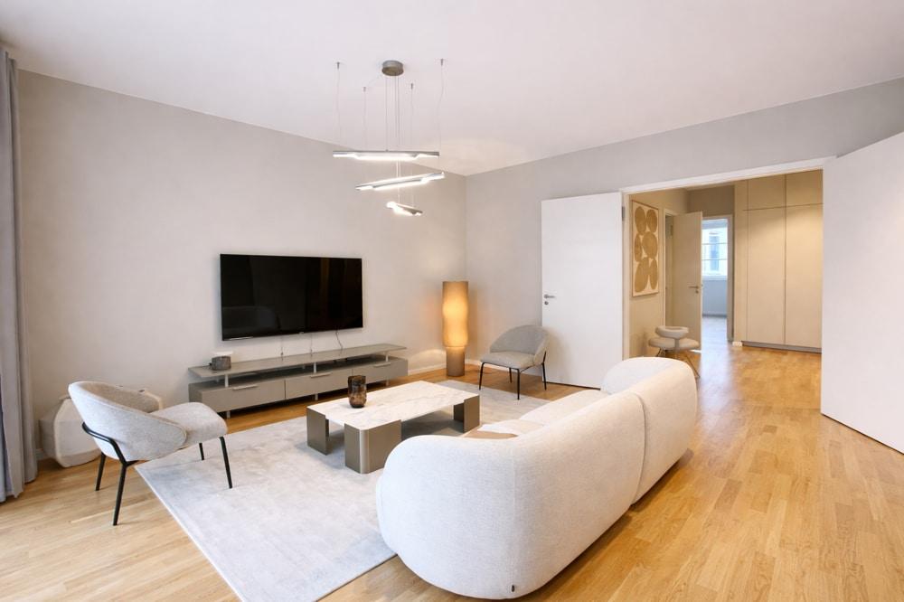 - We are delighted to unveil this distinctive collection of luxury apartments, elegantly planned, and positioned in the heart of vibrant — Schoneberg