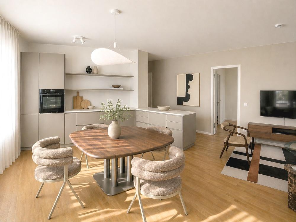 The property is located in one of the most desirable locations in Berlin - in the popular Friedrichshain — Friedrichshain