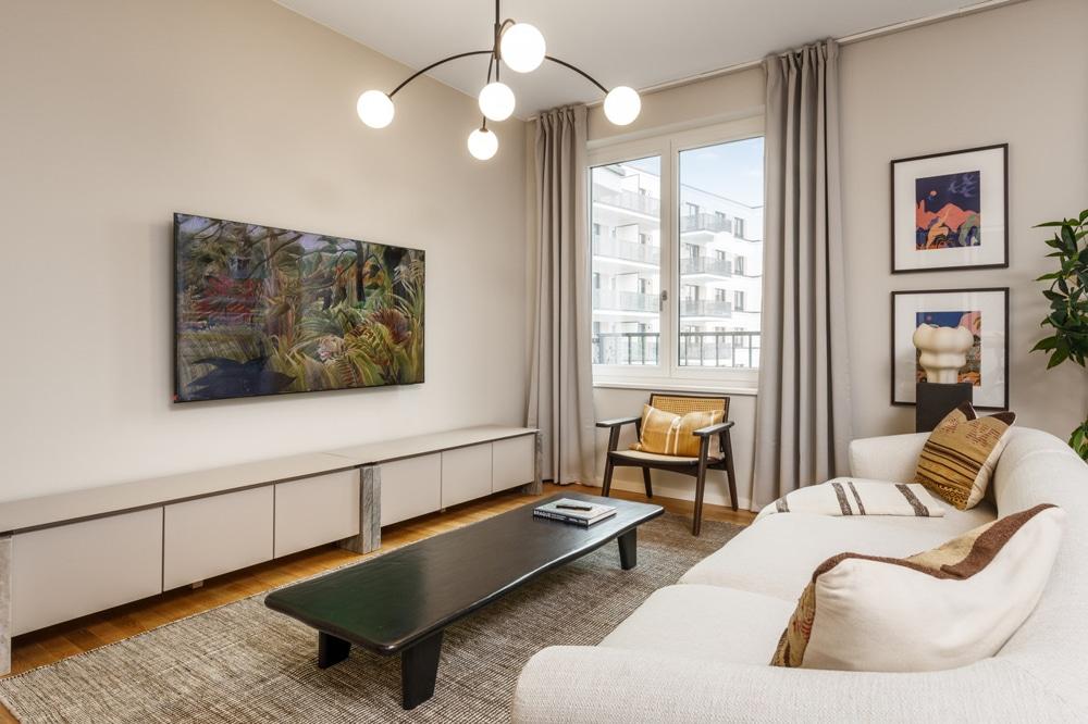 The property is located in one of the most desirable locations in Berlin - in the popular Friedrichshain — Friedrichshain